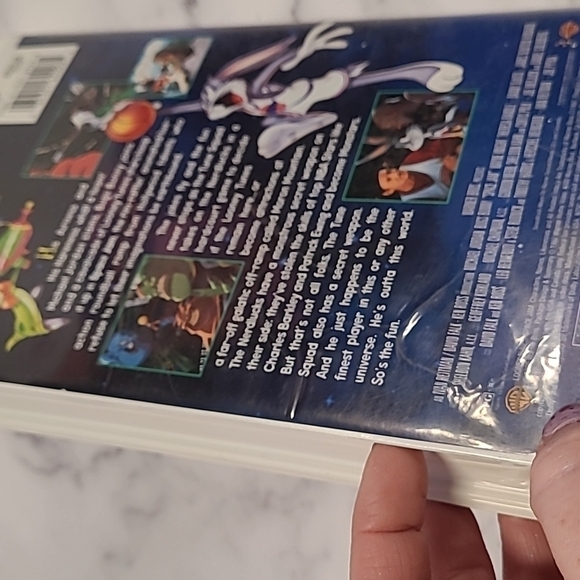 Warner Brothers Space Jam VHS Vintage 90's Tape in Clamshell Case Michael Jordan - Picture 8 of 13